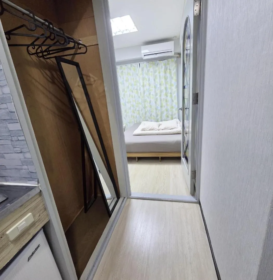 오사카 네코하우스 난바점 Apartment